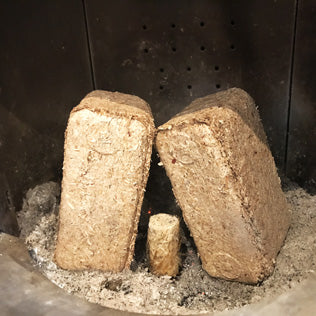 Briquette de bois compressé à haut rendement